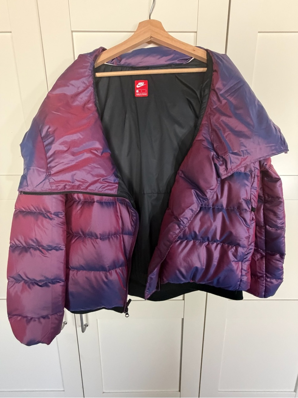 Nike Women’s Iridescent Plum Puffer Jacket W